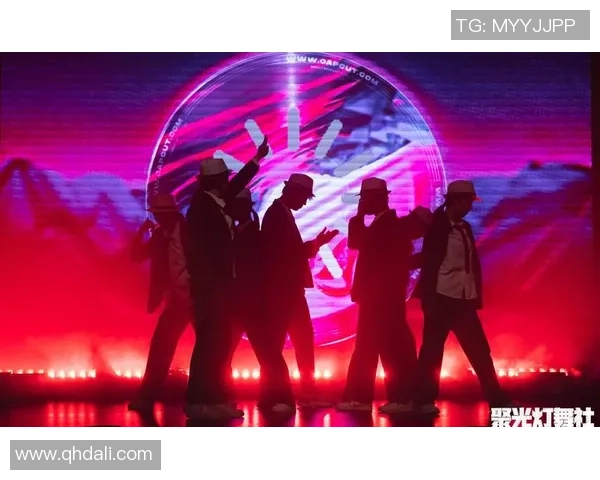 深圳街舞队与上海街舞队赛后复盘探讨灵活性表现与战术应用